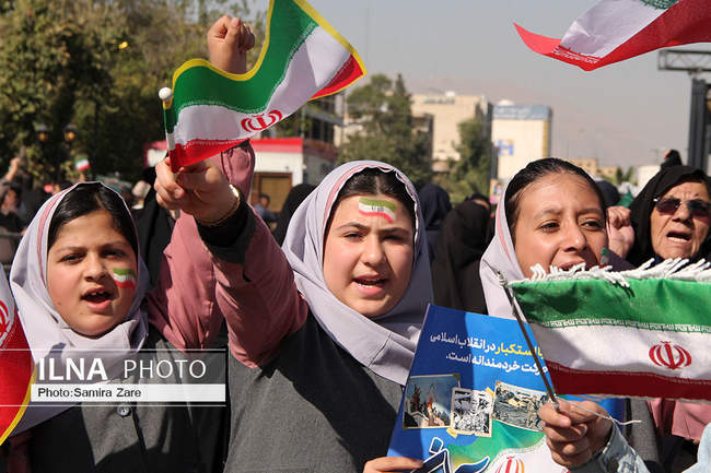 راهپیمایی ۱۳ آبان شیراز