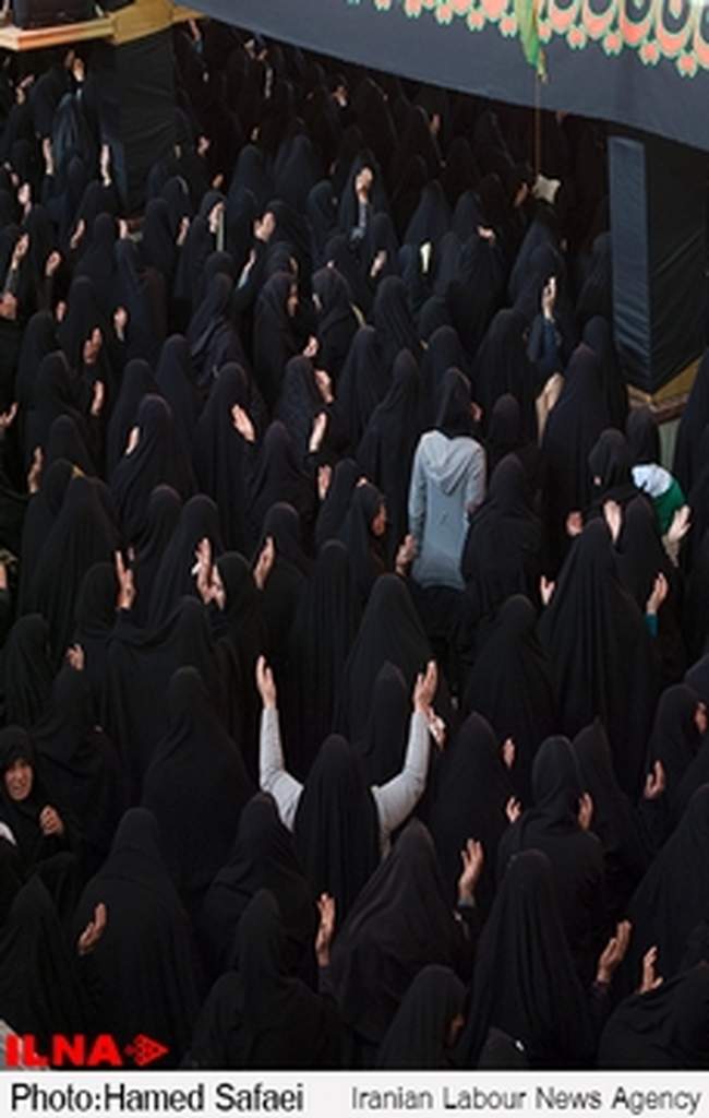 مراسم زیارت عاشورا ۹ دی در پادگان امام حسین شیراز