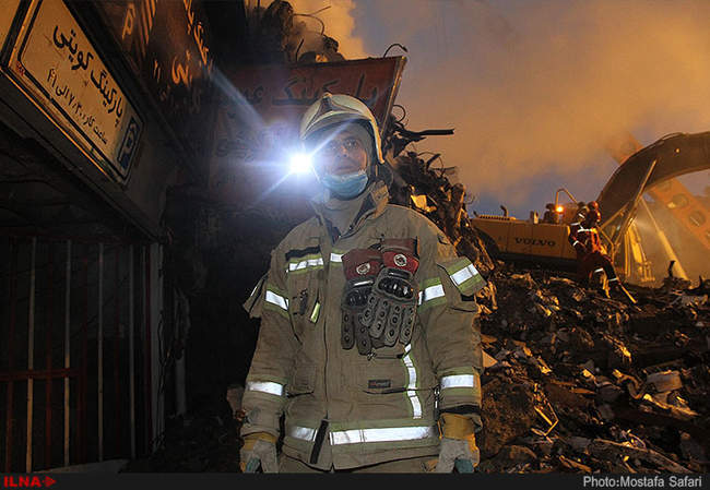 سومین روز حادثه پلاسکو/1