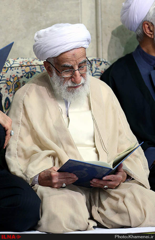 مراسم بزرگداشت جان‌ باختگان فاجعه‌ی منا با حضور رهبر انقلاب
