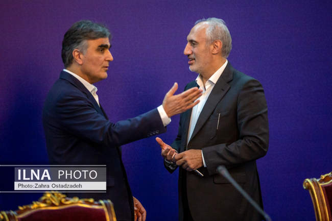 نشست صمیمی رئیس جمهور با جمعی از فرهیختگان علمی و اقتصادی