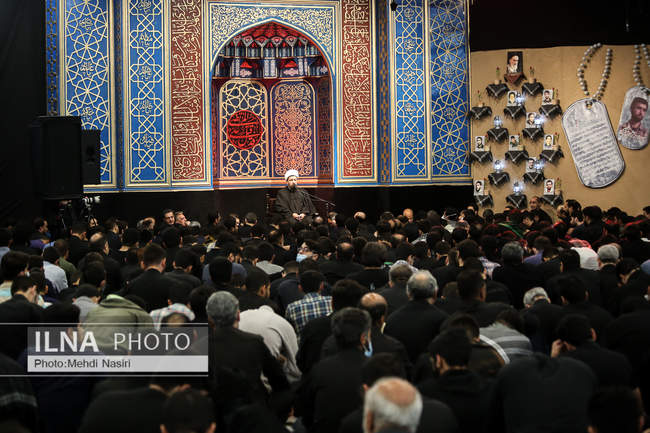 مراسم احیای شب بیست و یکم رمضان در ستاد فرماندهی انتظامی تهران بزرگ