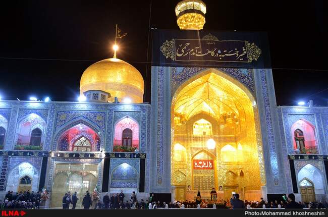 مراسم خطبه خوانی شب شهادت امام رضا (ع) در حرم رضوی