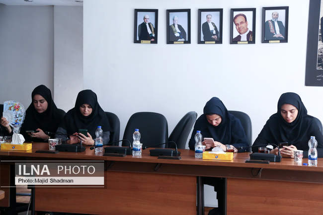  نشست خبری کانون وکلا