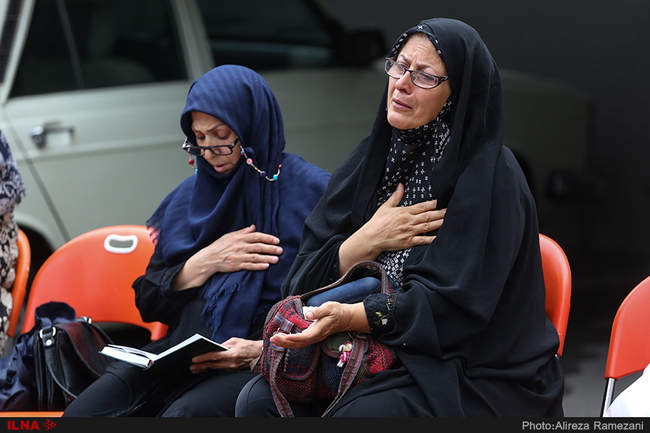 مراسم  شب تاسوعای حضرت اباعبدالله الحسین(ع) در خانه کارگر 