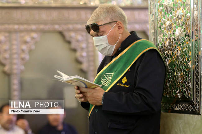 مراسم دعای عرفه درحرم شاهچراغ شیراز