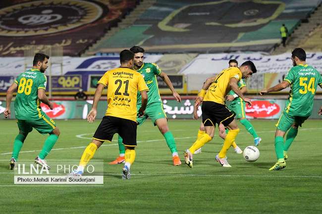 برد سپاهان برابر صنعت نفت آبادان 