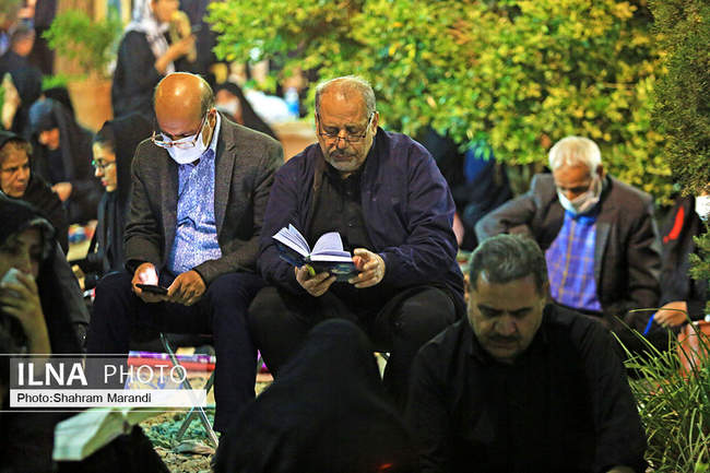 احیای شب بیست و یکم ماه رمضان در گلستان شهدا‎ اصفهان