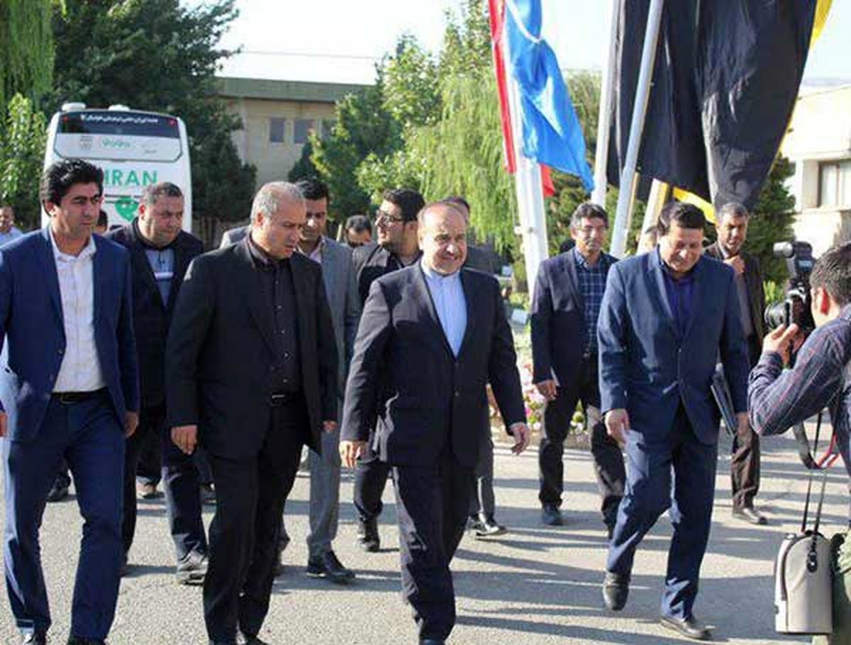 نشست وزیر ورزش و جوانان و رییس فدراسیون فوتبال