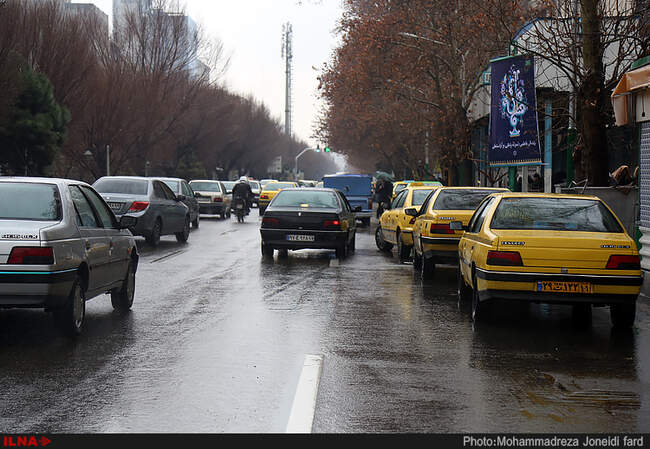 یک روز بارانی در تهران 