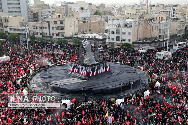 مراسم تشییع پیکر مطهر رهبر شهید انقلاب / 1