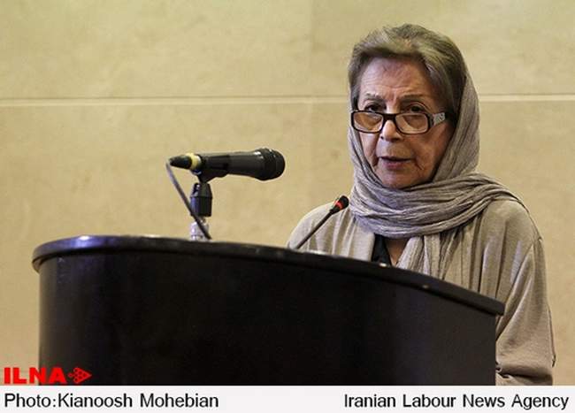 مراسم تقدیر از توران میرهادی و رونمایی از جلد پانزدهم فرهنگنامه کودک