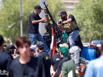 آغاز روند عقب‌نشینی تظاهرکنندگان از منطقه سبز بغداد/ قدردانی «مصطفی الکاظمی» از دعوت صدر/ لغو ممنوعیت آمد و شد در بغداد و استان‌های دیگر