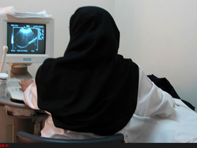 متخصصان زنان ۱۰ برابر رادیولوژیست‌ها برای سونوگرافی پول می‌گیرند