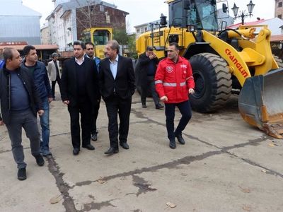 بازدید سرپرست شهرداری رشت از واحد امانی و ماشین آلات شهرداری