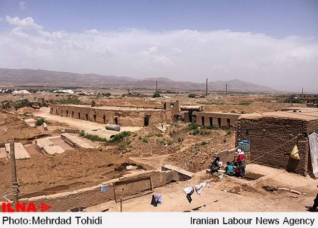 تعطیلات تابستانی کودکان در کوره های تهران