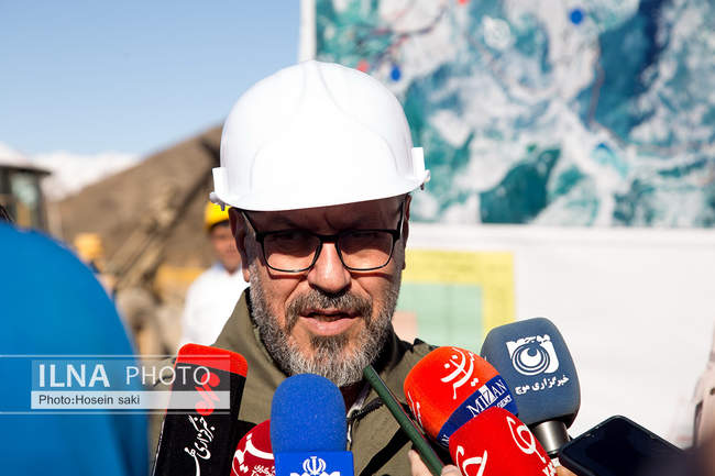 بازدید رئیس بنیاد مستضعفان از فاز ۳ آزادراه تهران شمال