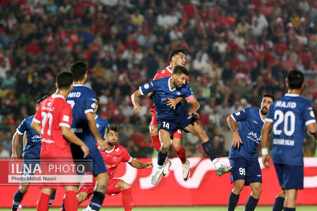 گزارش تصویری دیدار پرسپولیس و گل گهر سیرجان