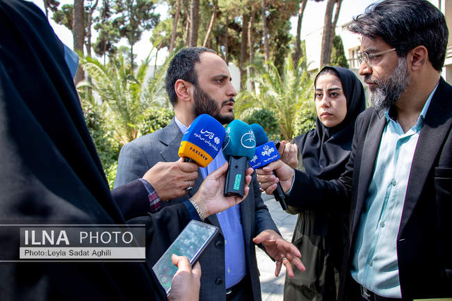 حاشیه هیئت دولت - اول شهریور