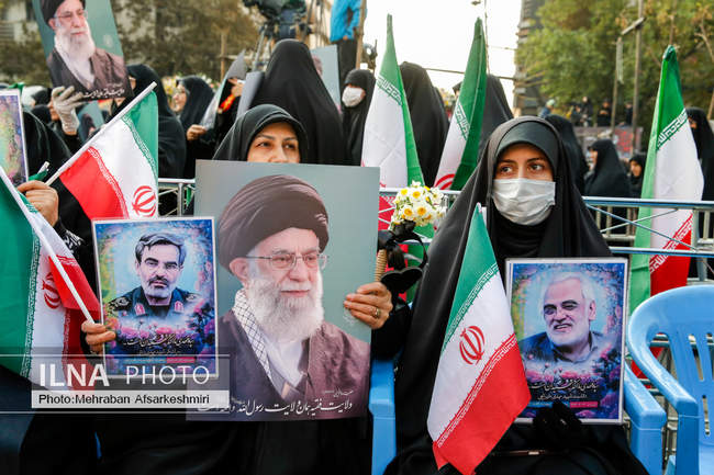 تشییع ۱۰۰ شهید گمنام دفاع مقدس