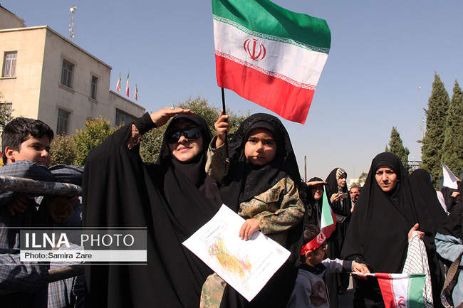 راهپیمایی ۱۳ آبان شیراز