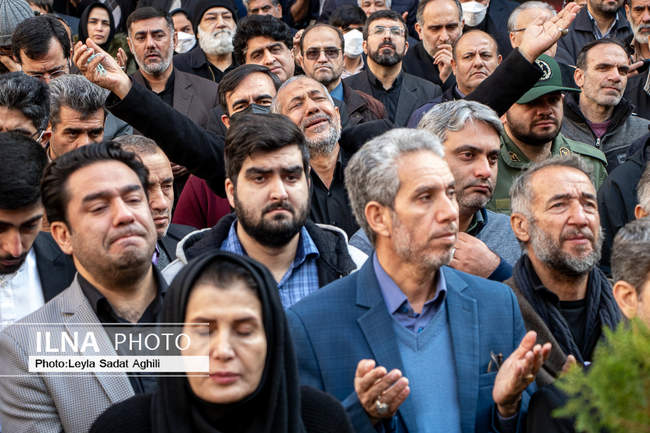 تشییع پیکر شهید گمنام در وزارت فرهنگ و ارشاد اسلامی