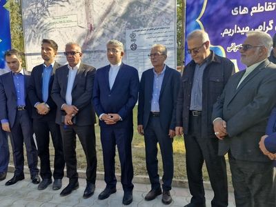 آغاز عملیات احداث دو پل مهم در ورودی شهر بندرعباس +فیلم