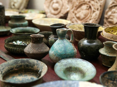 کشف تاریخی در ابهر زنجان/ شناسایی ظروف تاریخی قرون پنجم و ششم هجری در پی حفاری غیرمجاز