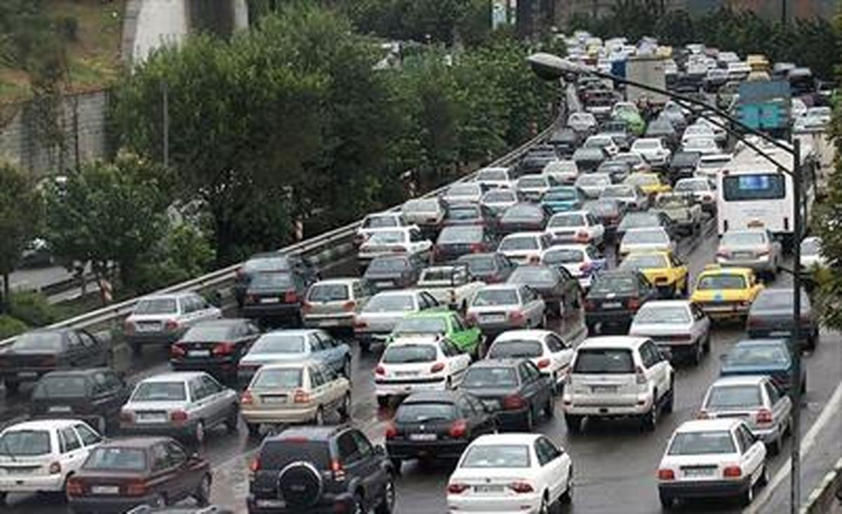 ترافیک آرام در تمامی محورهای مواصلاتی کشور 