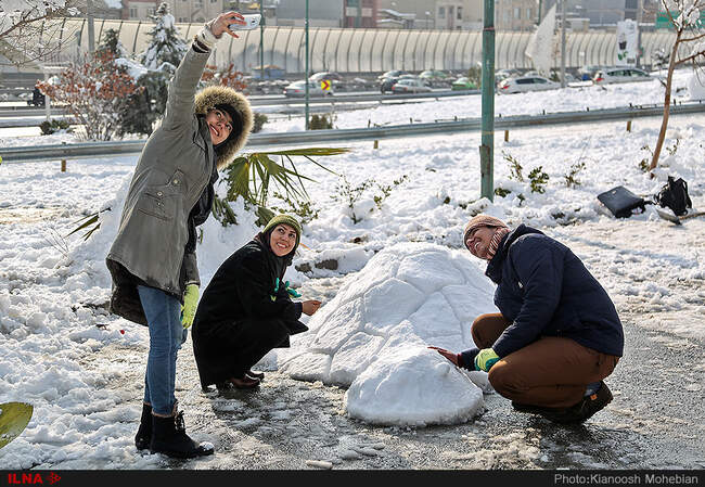 تصاویر جشنواره ساخت مجسمه‌های برفی در تهران 
