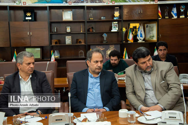 نشست مشترک نمایندگان تشکل‌های کارفرمایی و کارگری