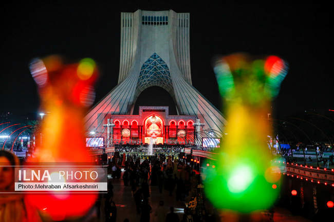 برگزاری سومین سوگواره محرم شهر در میدان آزادی