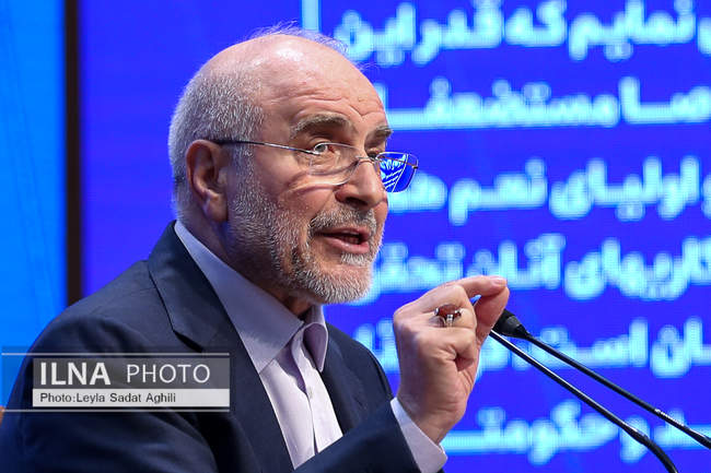 نشست خبری رئیس مجلس شورای اسلامی