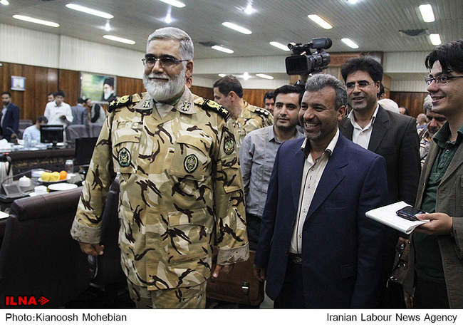 نشست خبری فرمانده نیروی زمینی ارتش جمهوری اسلامی