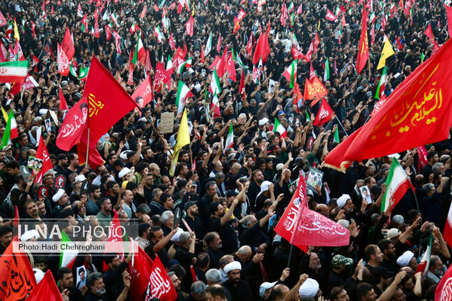 تشییع پیکر مطهر رهبر شهید انقلاب در قم