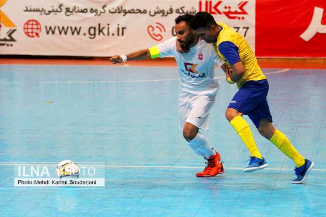 بردتیم فوتسال  گیتی پسند اصفهان  برابر فرش آرا مشهد 