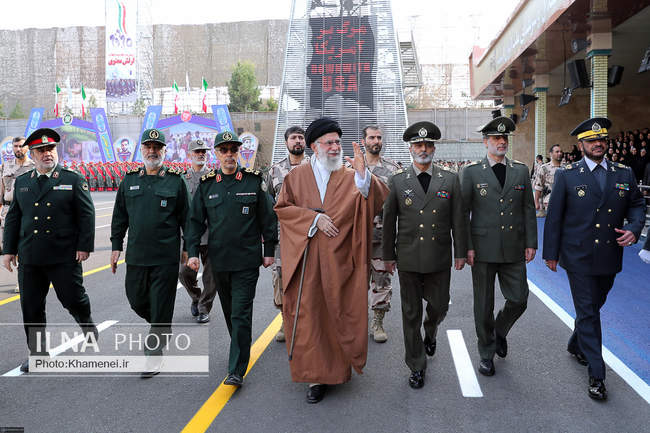 حضور و سخنرانی  رهبر معظم انقلاب در مراسم دانش‌آموختگی دانشجویان دا�