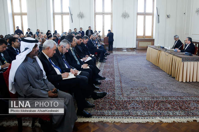 نشست وزیر امور خارجه با سفرا و روسای نمایندگی‌های خارجی مقیم تهران