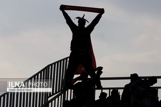 دیدار تیمهای استقلال تهران و پرسپولیس تهران