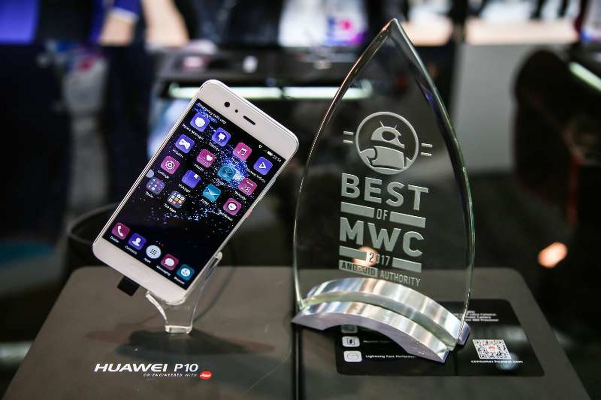  P10 & P10 Plus و Huawei Watch 2 جایزه بهترین محصولات MWC 2017 را دریافت کردند