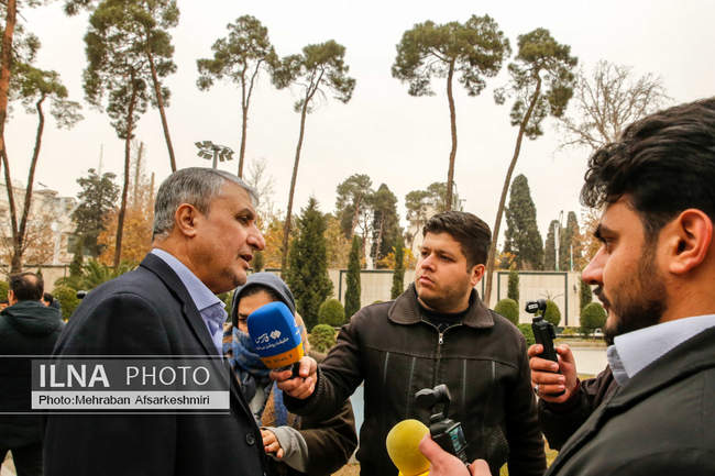 حاشیه جلسه هیات دولت - ۳ دی