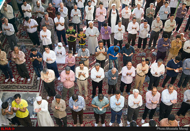 نماز عید سعید فطر در حرم حضرت معصومه (س) شهر قم/1