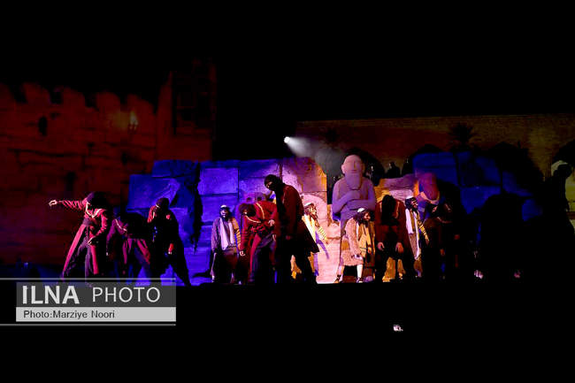 رونمایی از نماد «فاتح خیبر»