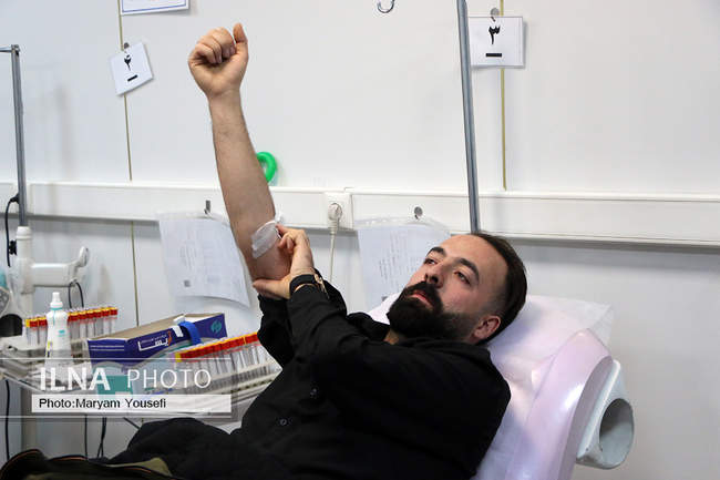 نذر خون در لیالی شب قدر در تبریز