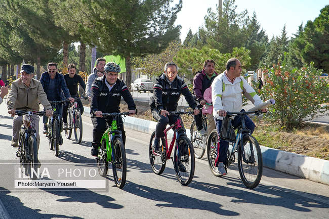 سفر وزیر ورزش و جوانان به  شهرستان بناب