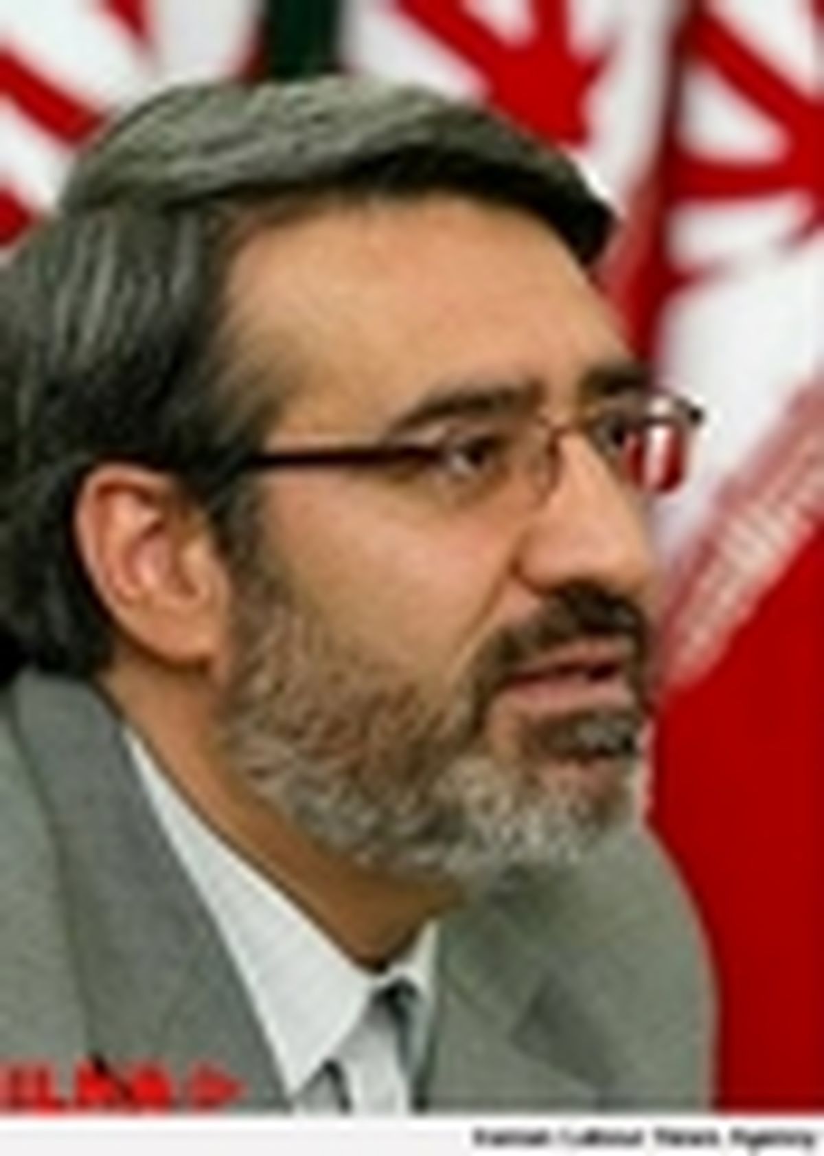 احزاب باید پاسخگو و مسئولیت پذیر باشند