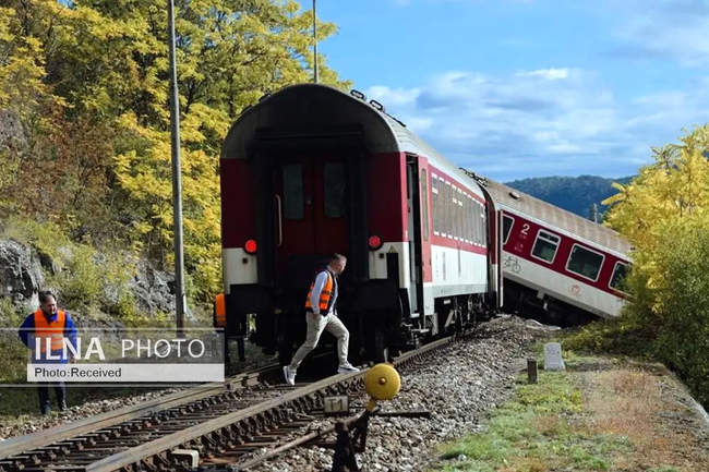 برخورد دو قطار در شرق اسلواکی