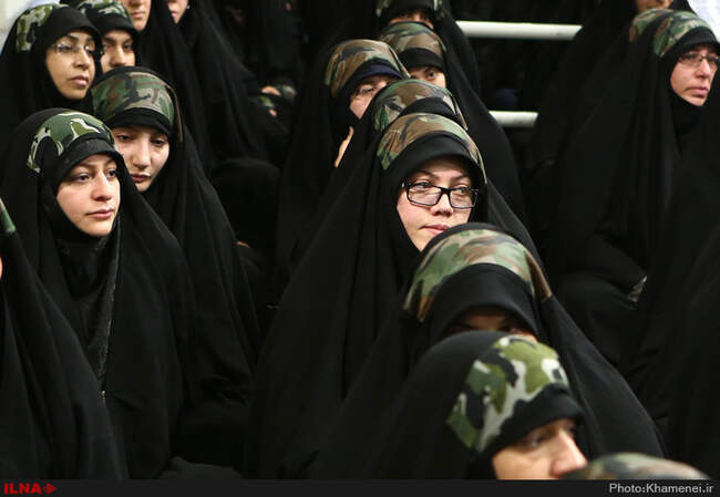 دیدار فرماندهان گردان‌های بسیج با رهبر انقلاب