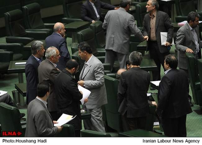حضور وزیر بهداشت، درمان و آموزش پزشکی در مجلس