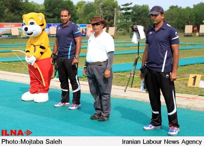 اهدای جوایز مسابقات کامپوند سومین دوره بازی های کشورهای اسلام